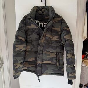 Aritzia Camouflage Super Puff Jacket